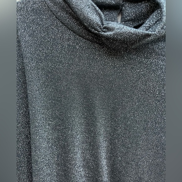 Black and Silver Sparkle long Sleeve Top - Picture 2 of 5